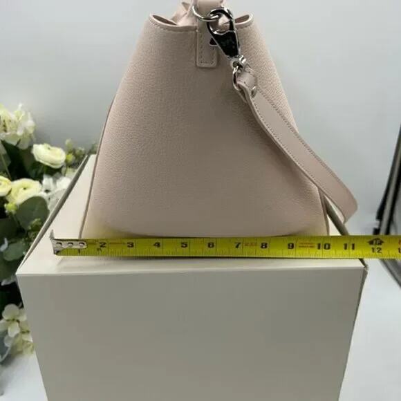 Women’s Christian Louboutin, cabachick tote bag, removable shoulder strap - Picture 4 of 10